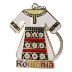 Breloc metalic "Romania" 4.5 x 10 cm Ie traditionala
