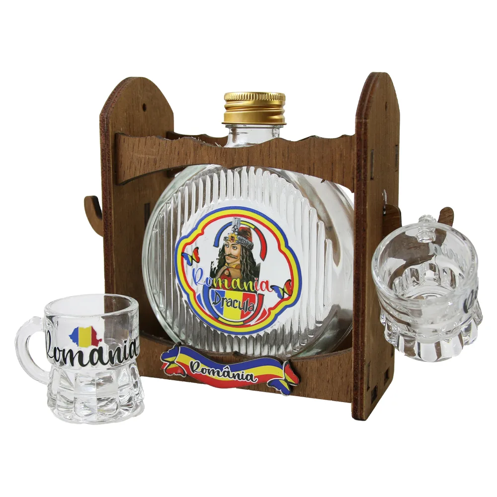 Suport din lemn cu o sticla de 300 ml si 2 pahare Romania 20 x 15 cm Suport din lemn cu o sticla de 300 ml si 2 pahare Romania 20 x 15 cm