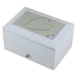 Caseta bijuterii din lemn cu placuta metalica gravata 18?14 CM Margarete/Inima Alb