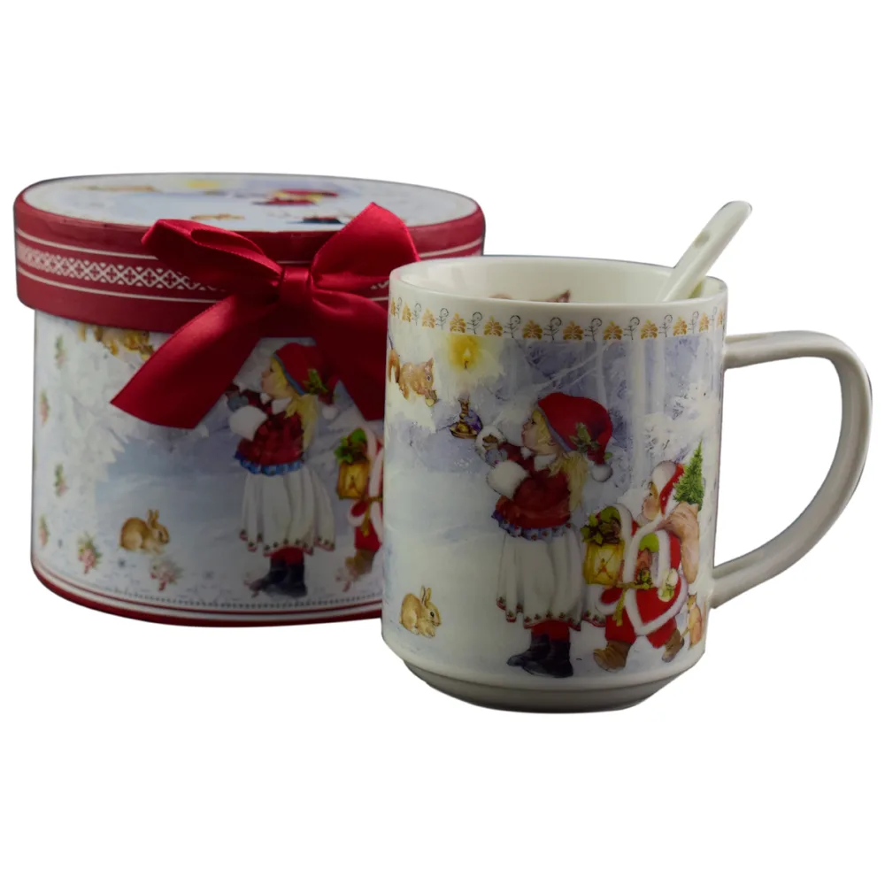 Cana de craciun cu lingurita realizata din ceramica in cutie cadou - Design Craciun Cana de craciun cu lingurita realizata din ceramica in cutie cadou - Design Craciun