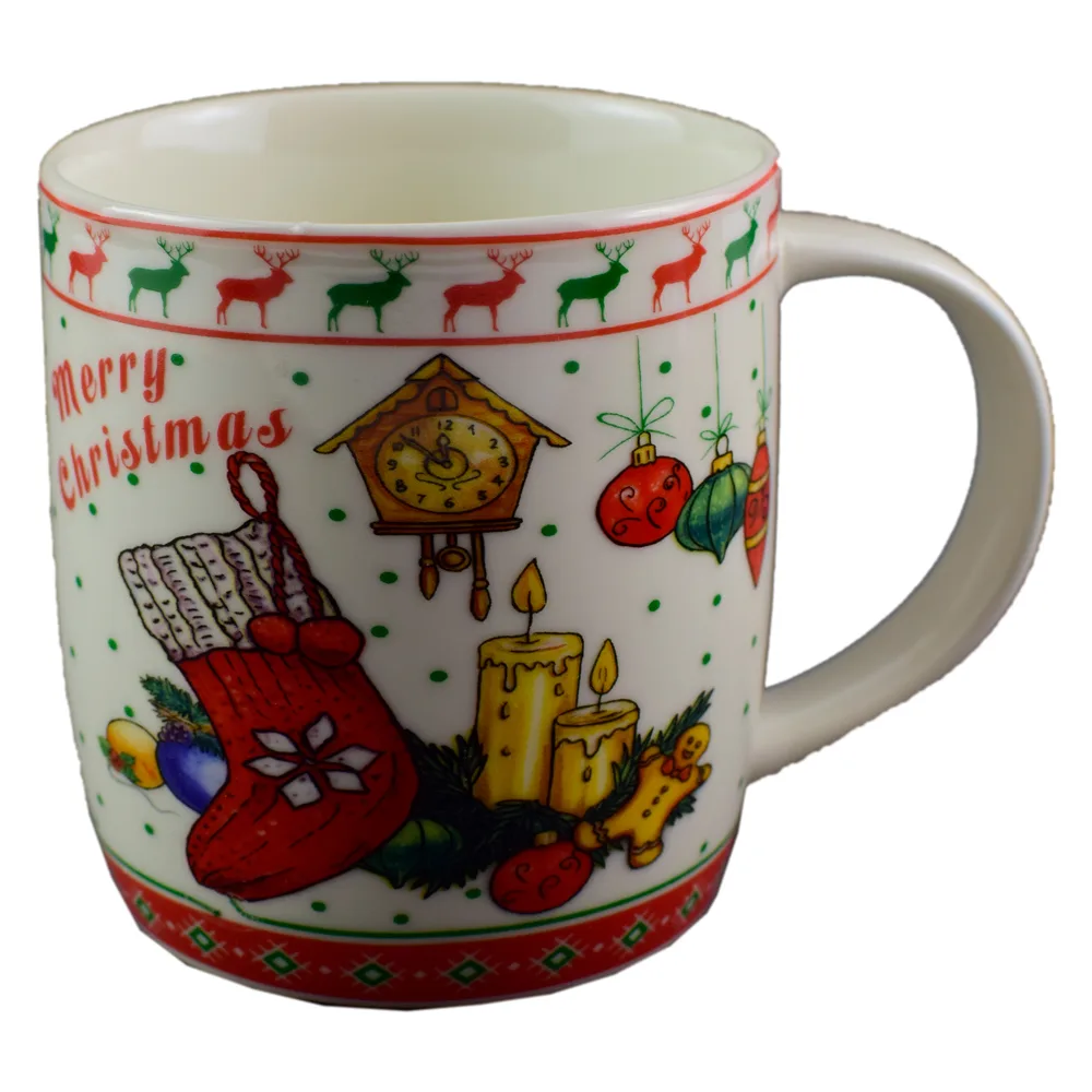 Cana de craciun realizata din ceramica - Design Craciun si inscriptia "Merry Christmas" Cana de craciun realizata din ceramica - Design Craciun si inscriptia "Merry Christmas"