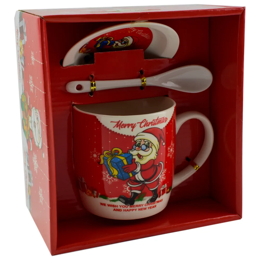 Set Cana de craciun cu farfurie si lingura realizata din ceramica in cutie - Design Mos Nicolae si inscriptia "Merry Christmas" - Diverse modele (Model 1) Set Cana de craciun cu farfurie si lingura realizata din ceramica in cutie - Design Mos Nicolae si inscriptia "Merry Christmas" - Diverse modele (Model 1)