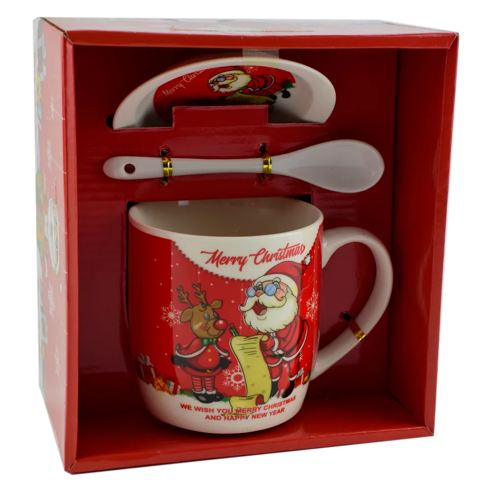 Set Cana de craciun cu farfurie si lingura realizata din ceramica in cutie - Design Mos Nicolae si inscriptia "Merry Christmas" - Diverse modele (Model 1) Set Cana de craciun cu farfurie si lingura realizata din ceramica in cutie - Design Mos Nicolae si inscriptia "Merry Christmas" - Diverse modele (Model 1)