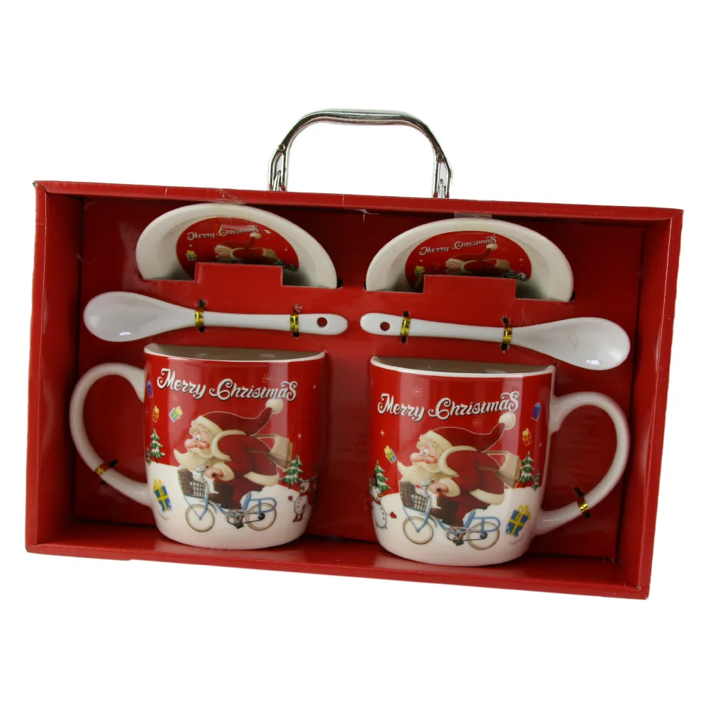 Set 2 cani cu farfurii si lingurite din ceramica "Merry Christmas" Set 2 cani cu farfurii si lingurite din ceramica "Merry Christmas"