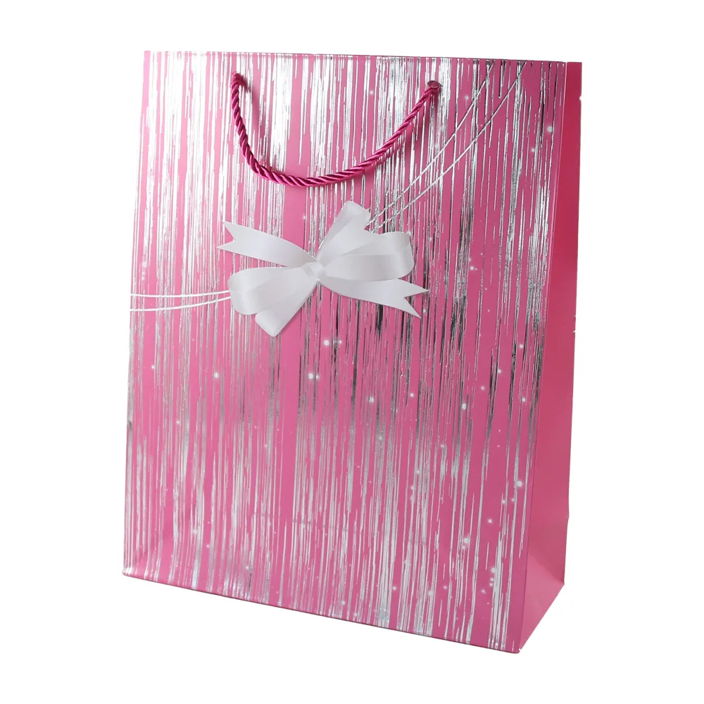 Punga cadou din hartie 26 x 32 cm Punga cadou din hartie 26 x 32 cm