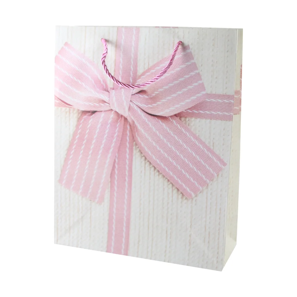 Punga cadou din hartie 31 x 40 cm Punga cadou din hartie 31 x 40 cm