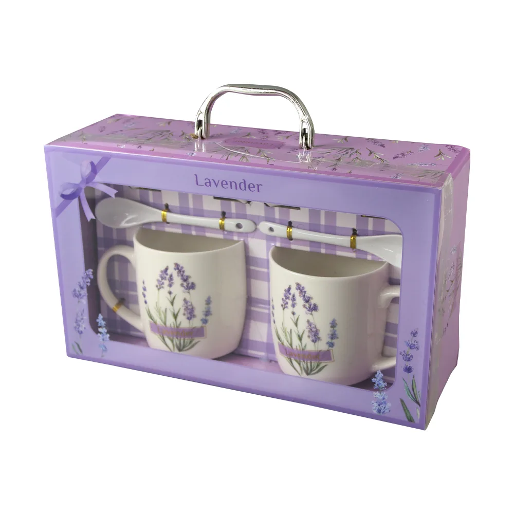 Set 2 cani din ceramica cu farfurii si lingurite "Lavender" 330 ml Set 2 cani din ceramica cu farfurii si lingurite "Lavender" 330 ml