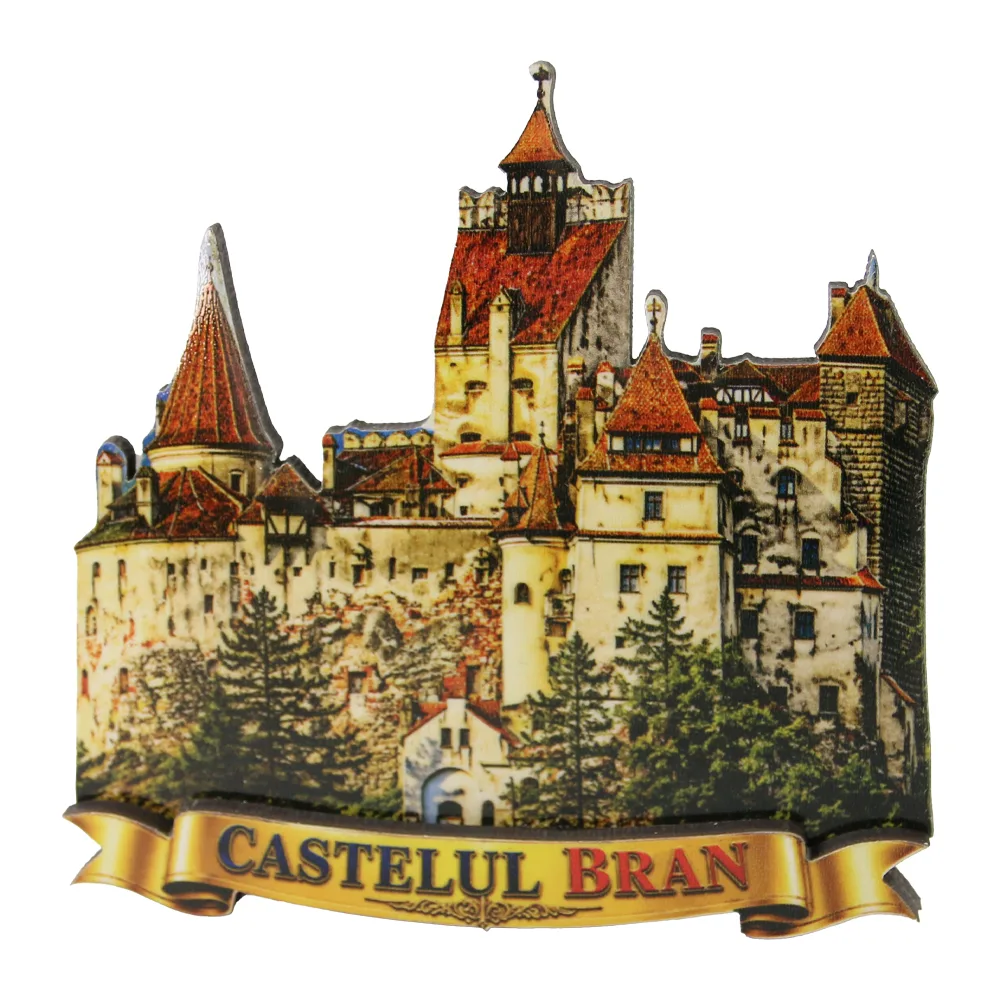 Magnet de frigider din lemn Castelul Bran 11.5 x 11 cm
