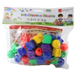 Joc de imbinare cu margele colorate in plastic DIY