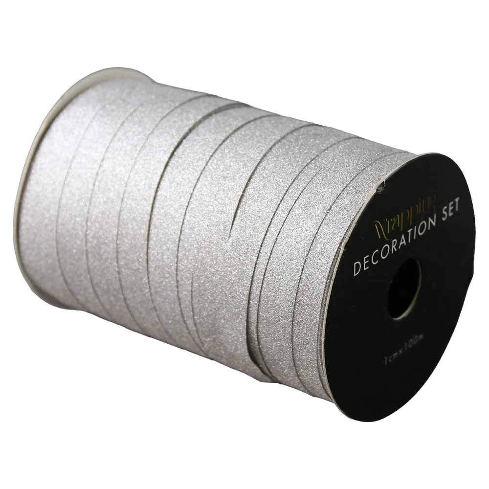 Rola panglica argintie din plastic cu glitter 1 cm x 100 m