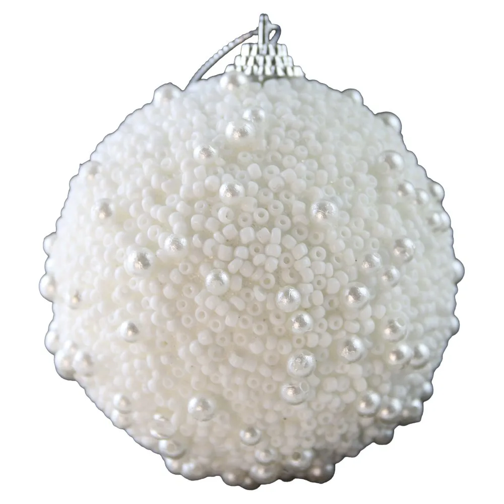 Glob pentu brad de Craciun din plastic cu margele albe si sidefate 8 cm