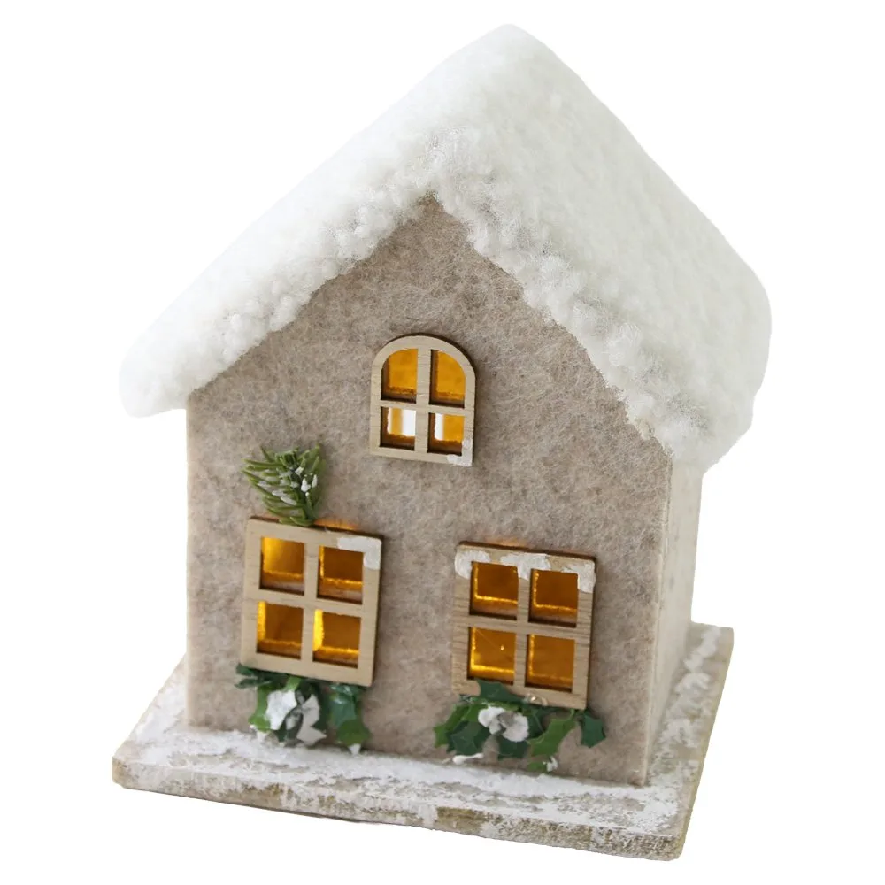 Casuta de Craciun cu led din pasla 13x15 cm Casuta de Craciun cu led din pasla 13x15 cm